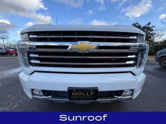 used 2022 Chevrolet Silverado 2500 car, priced at $58,770