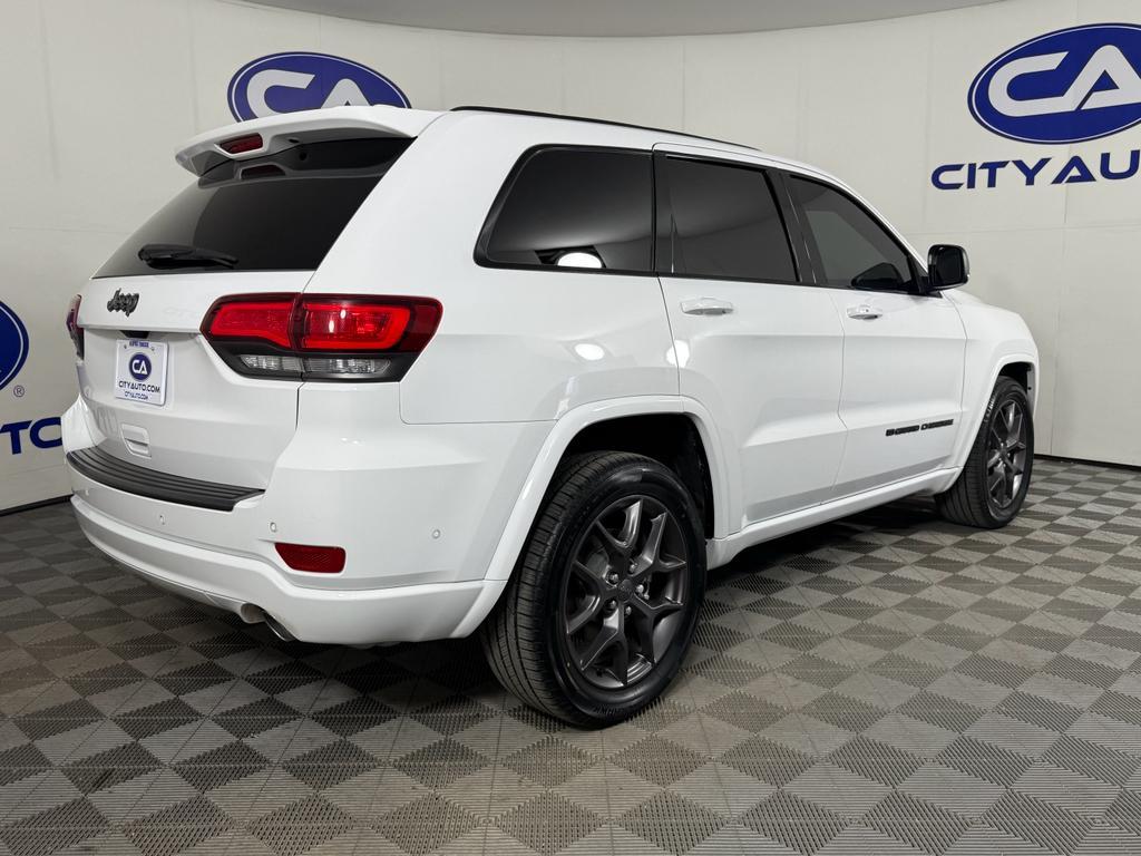 used 2021 Jeep Grand Cherokee car, priced at $22,995