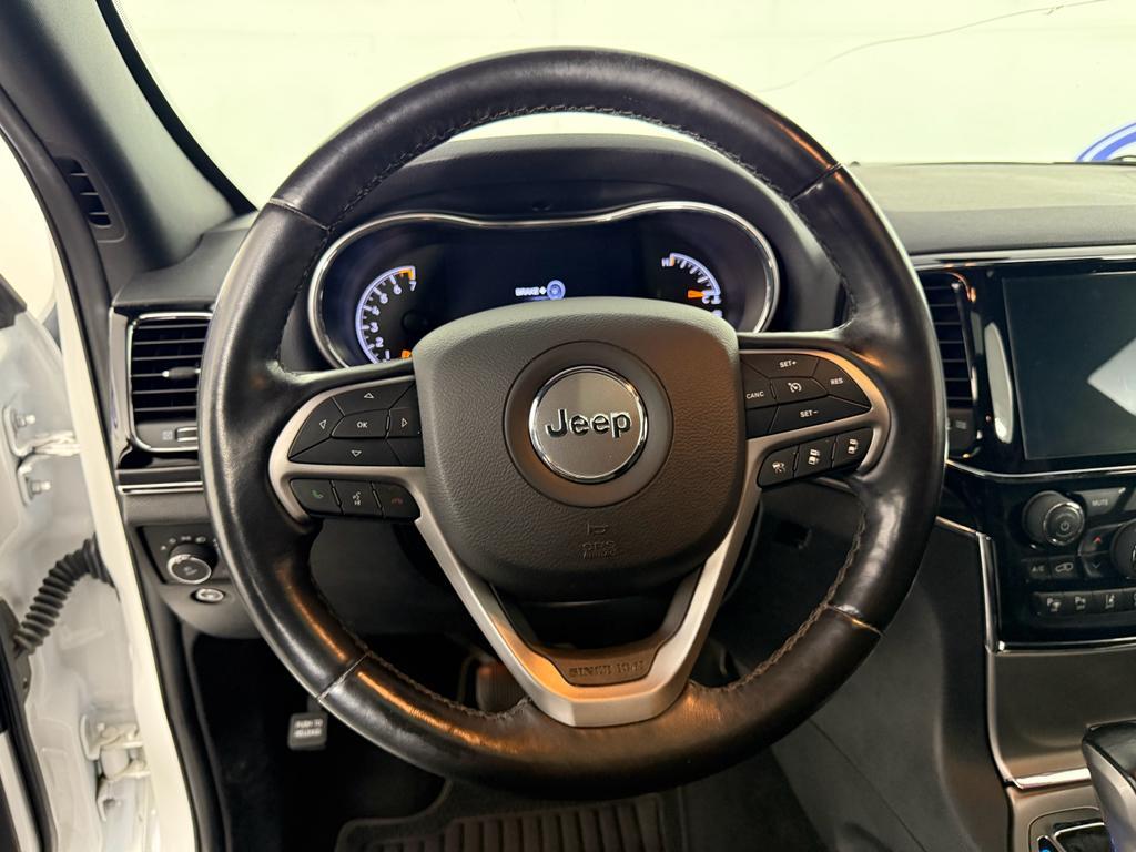 used 2021 Jeep Grand Cherokee car, priced at $22,995