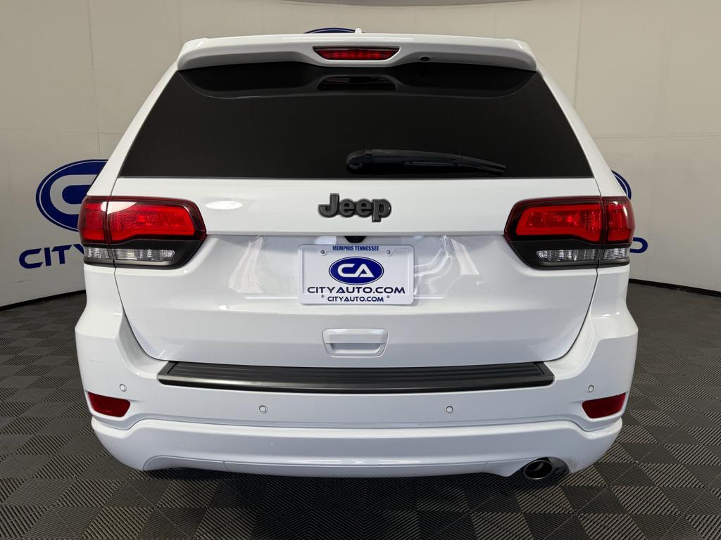 used 2021 Jeep Grand Cherokee car, priced at $22,995