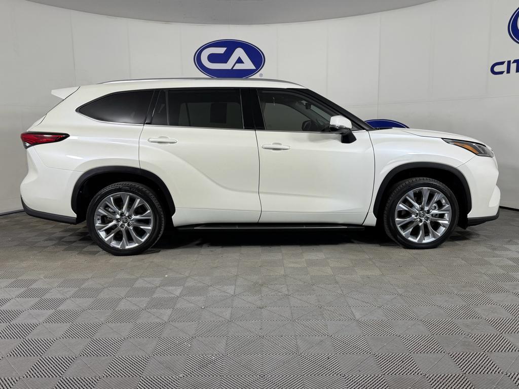 used 2020 Toyota Highlander car, priced at $30,000