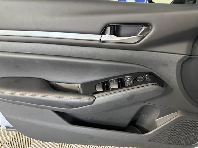 used 2024 Nissan Altima car, priced at $27,995