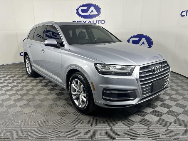 used 2019 Audi Q7 car, priced at $28,999