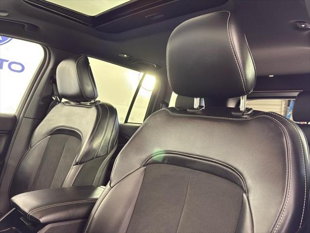 used 2024 Jeep Grand Cherokee car, priced at $42,565
