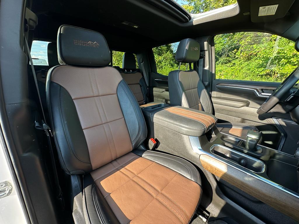 used 2024 Chevrolet Silverado 1500 car, priced at $59,800