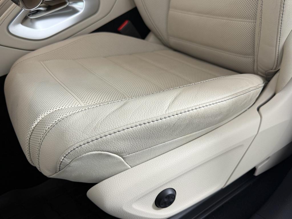 used 2021 Mercedes-Benz GLE 450 car, priced at $40,000