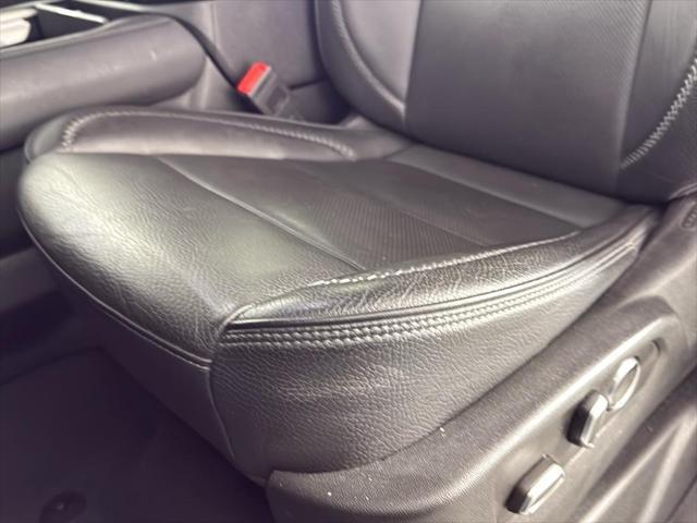 used 2023 GMC Yukon car, priced at $54,555