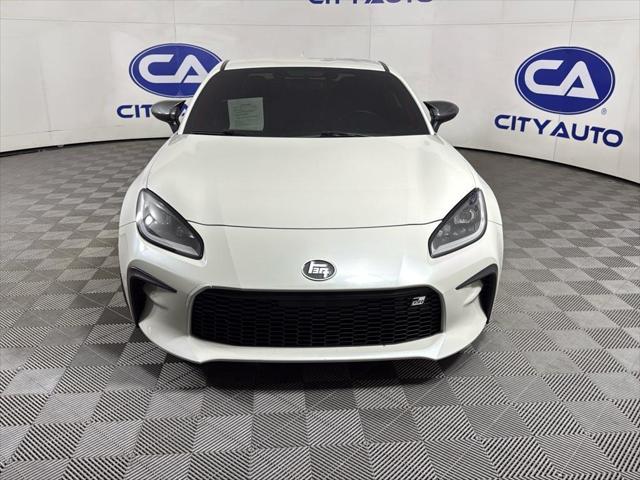 used 2022 Toyota GR86 car, priced at $25,995