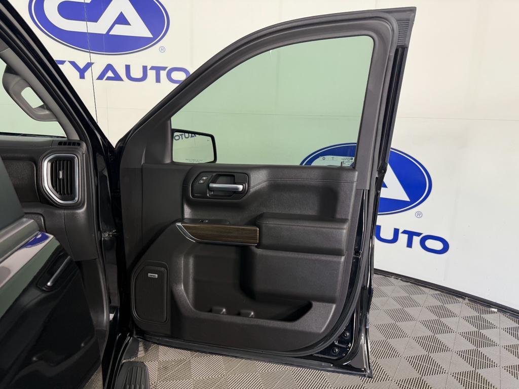 used 2020 Chevrolet Silverado 1500 car, priced at $30,000
