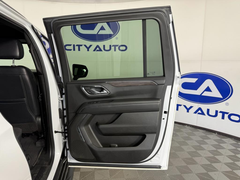 used 2023 Chevrolet Suburban car, priced at $36,995