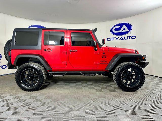 used 2015 Jeep Wrangler Unlimited car, priced at $21,995