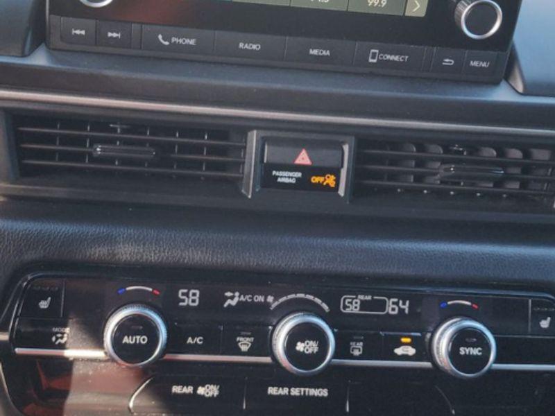 used 2023 Honda Pilot car, priced at $32,600