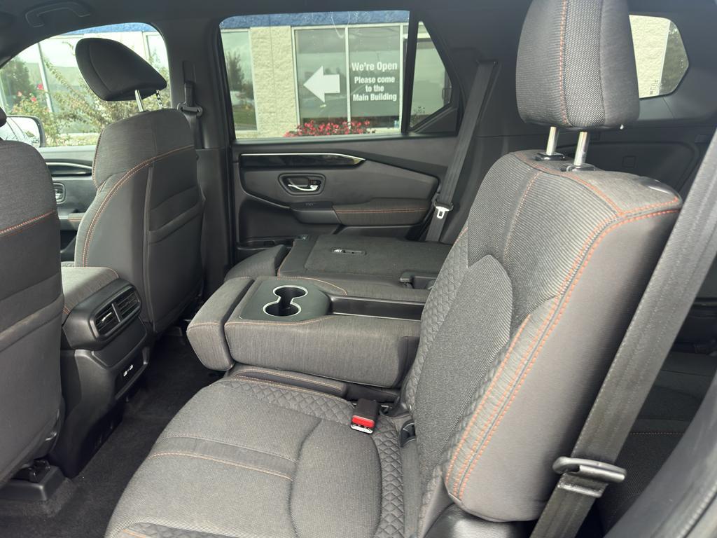 used 2023 Honda Pilot car, priced at $32,600