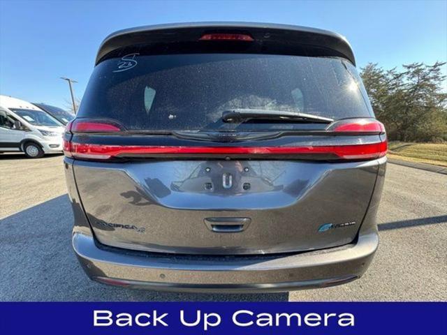 used 2022 Chrysler Pacifica Hybrid car, priced at $26,440