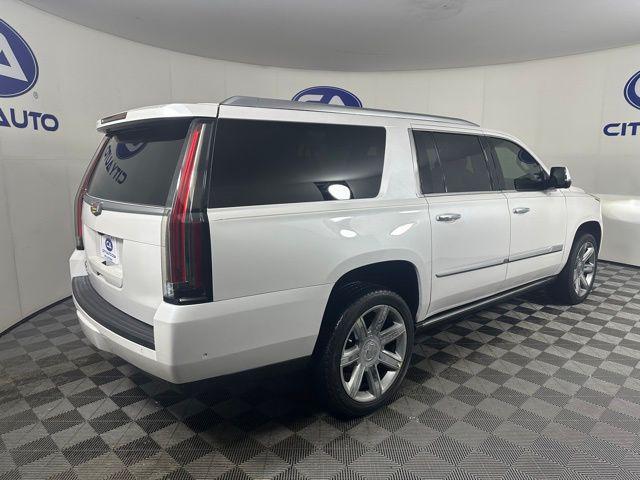 used 2019 Cadillac Escalade ESV car, priced at $34,995