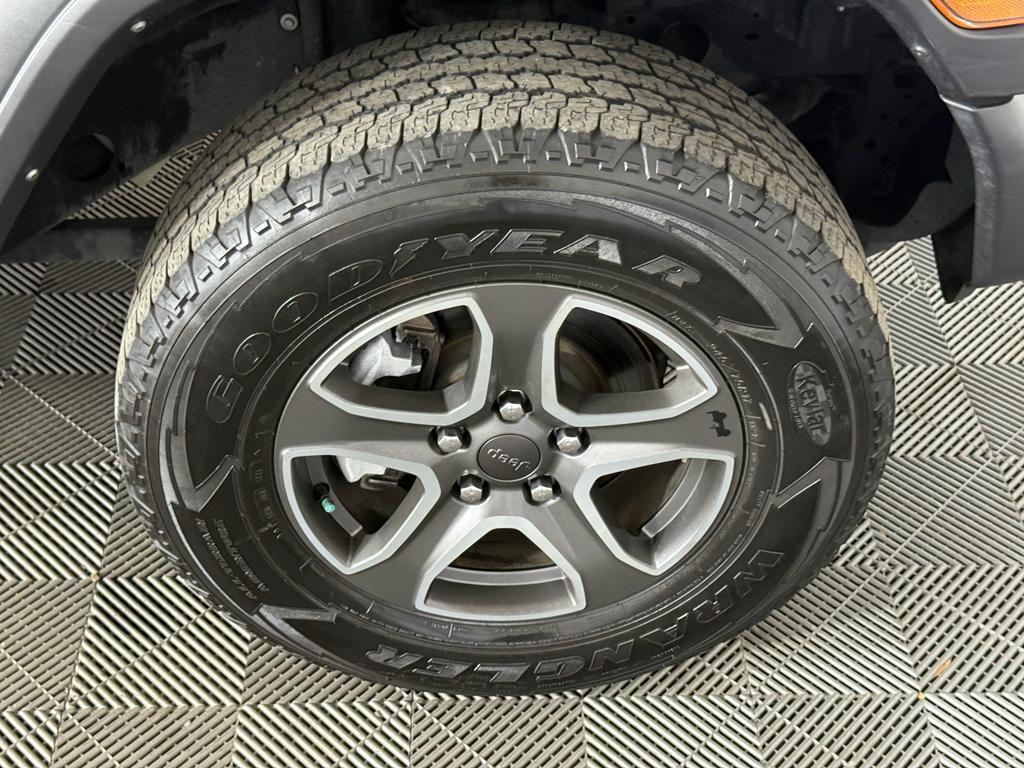 used 2021 Jeep Wrangler car, priced at $28,800