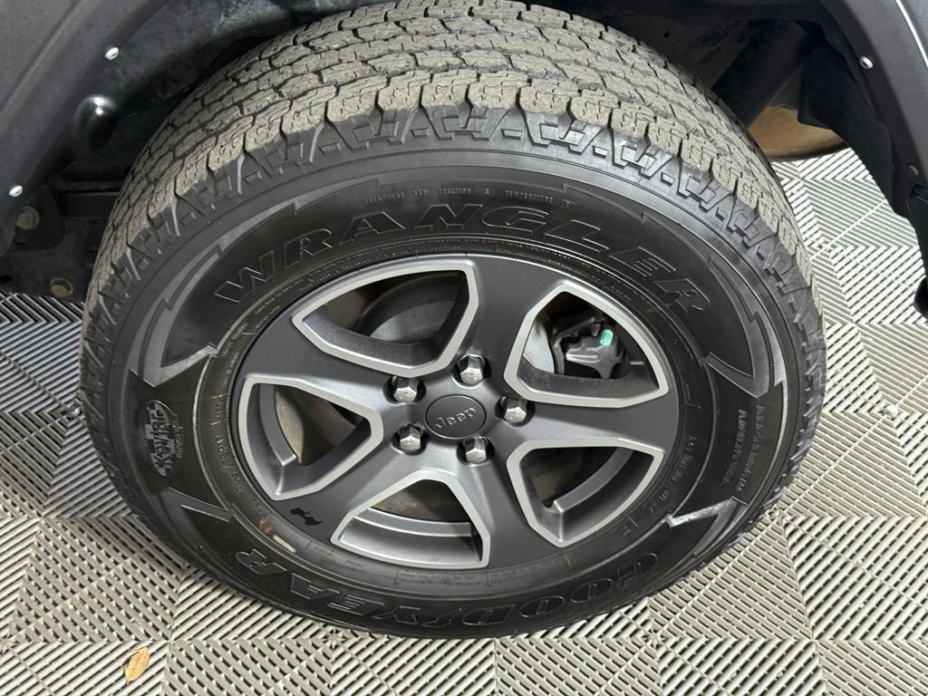 used 2021 Jeep Wrangler car, priced at $28,800