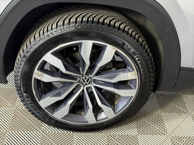 used 2020 Volkswagen Atlas Cross Sport car, priced at $17,650