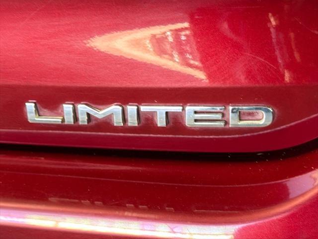 used 2021 Toyota Highlander Hybrid car, priced at $27,868