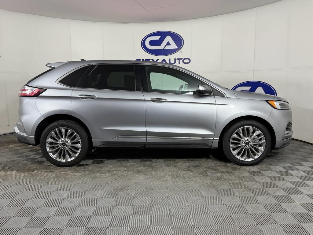 used 2021 Ford Edge car, priced at $20,000