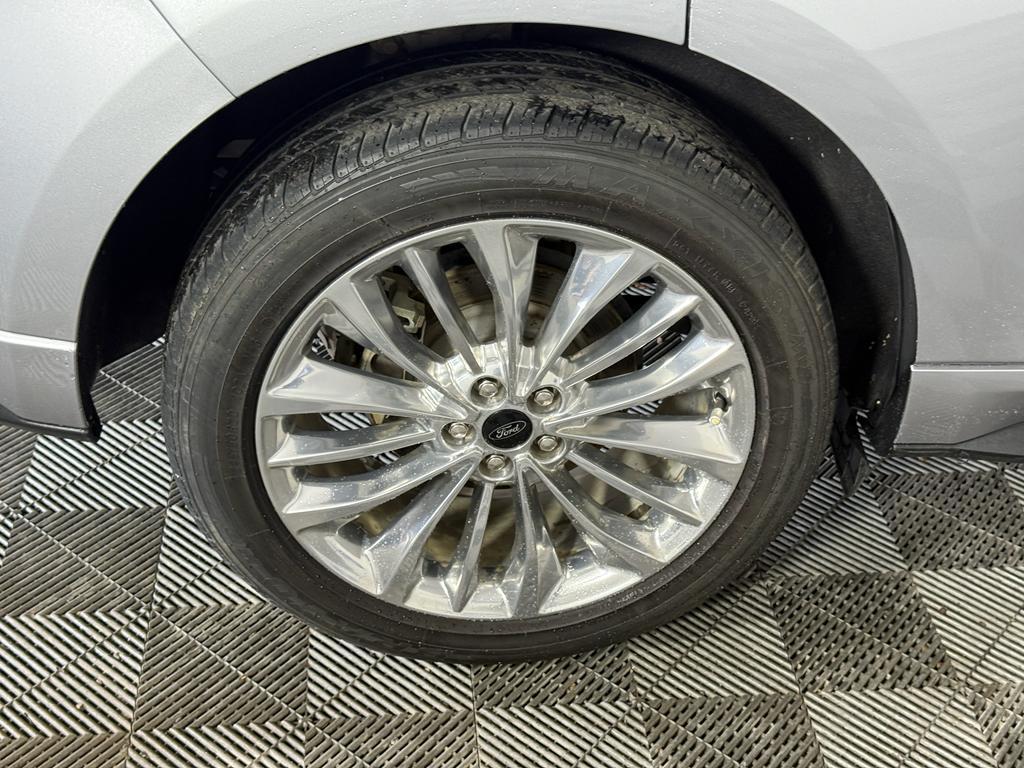 used 2021 Ford Edge car, priced at $20,000