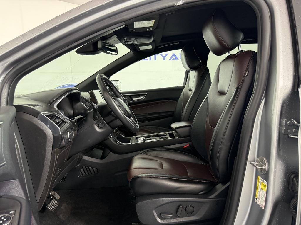 used 2021 Ford Edge car, priced at $20,000