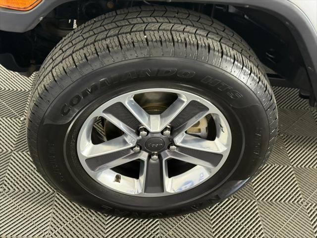 used 2020 Jeep Wrangler Unlimited car, priced at $27,995