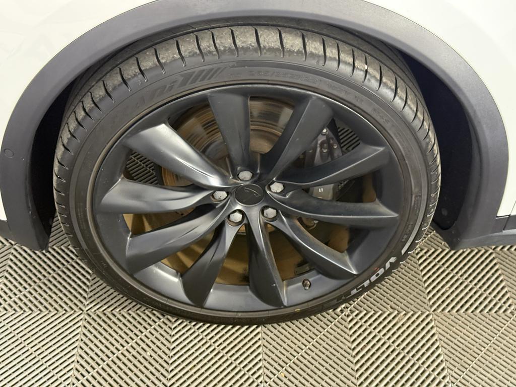 used 2020 Tesla Model X car