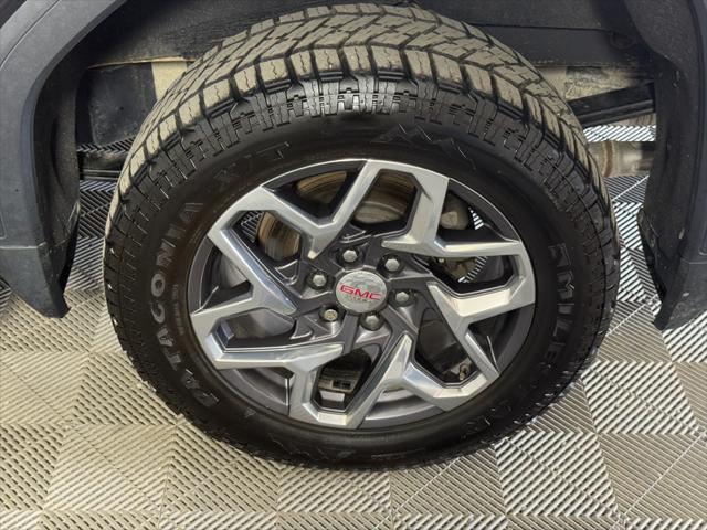used 2022 GMC Sierra 1500 car, priced at $43,860