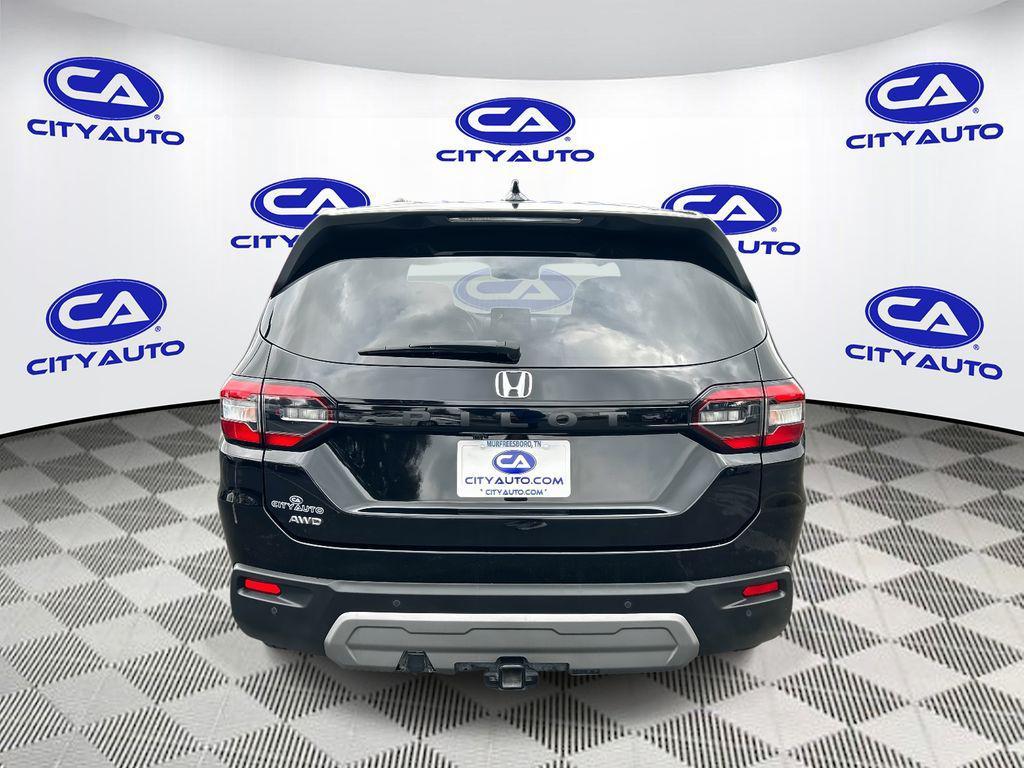 used 2023 Honda Pilot car, priced at $30,970