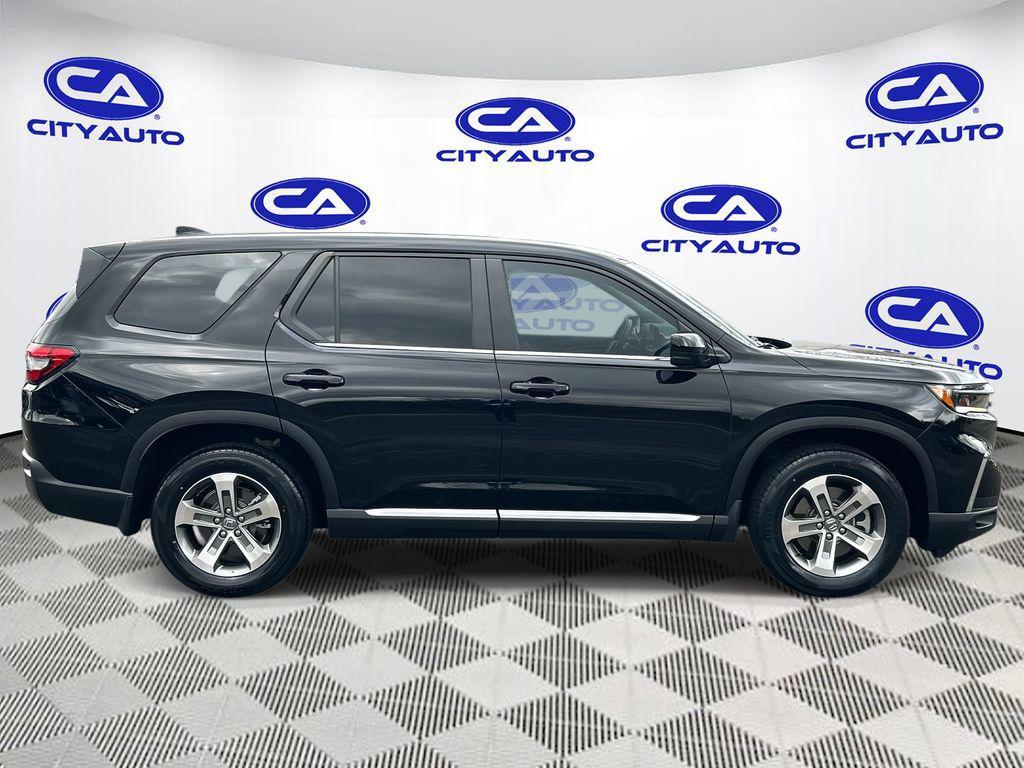 used 2023 Honda Pilot car, priced at $30,970