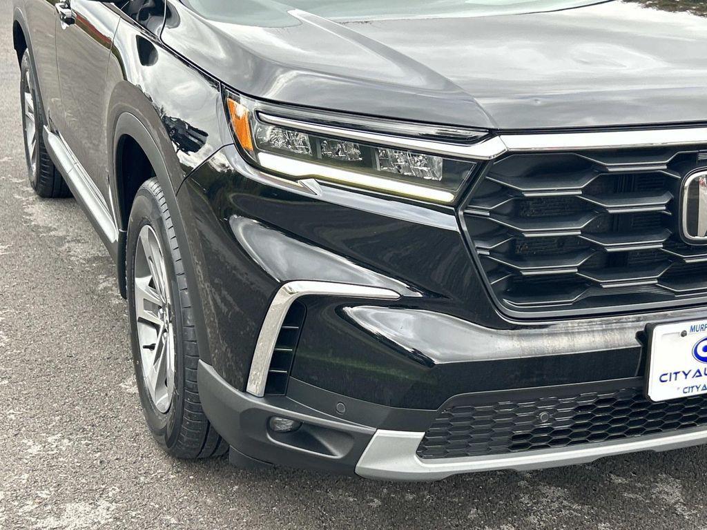 used 2023 Honda Pilot car, priced at $30,970