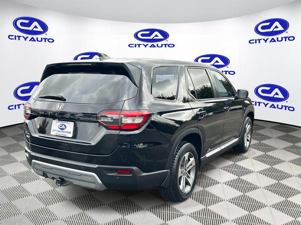 used 2023 Honda Pilot car, priced at $30,970