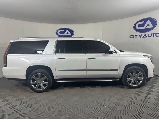 used 2018 Cadillac Escalade ESV car, priced at $29,995