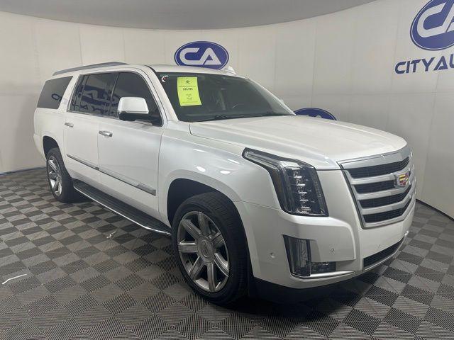 used 2018 Cadillac Escalade ESV car, priced at $29,995