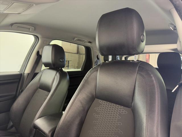 used 2018 Land Rover Discovery Sport car, priced at $17,990