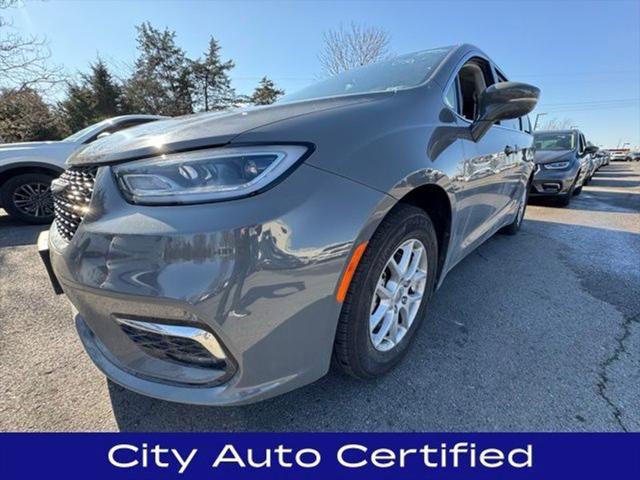 used 2022 Chrysler Pacifica car, priced at $22,800