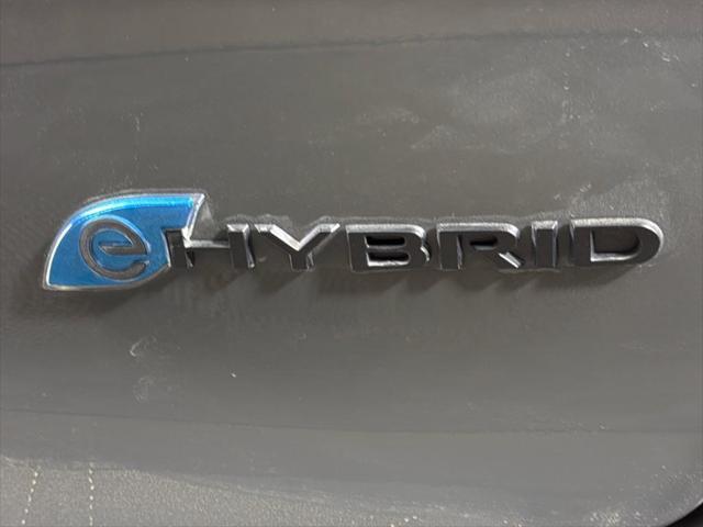 used 2022 Chrysler Pacifica Hybrid car, priced at $23,862