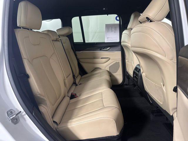 used 2023 Jeep Grand Cherokee car, priced at $32,990