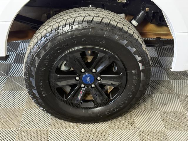 used 2020 Ford F-150 car, priced at $25,000