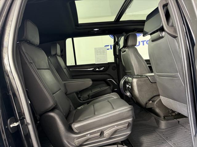 used 2023 GMC Yukon XL car, priced at $62,000