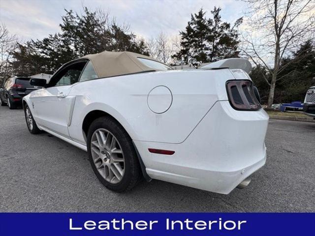 used 2014 Ford Mustang car