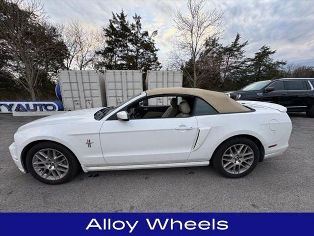 used 2014 Ford Mustang car