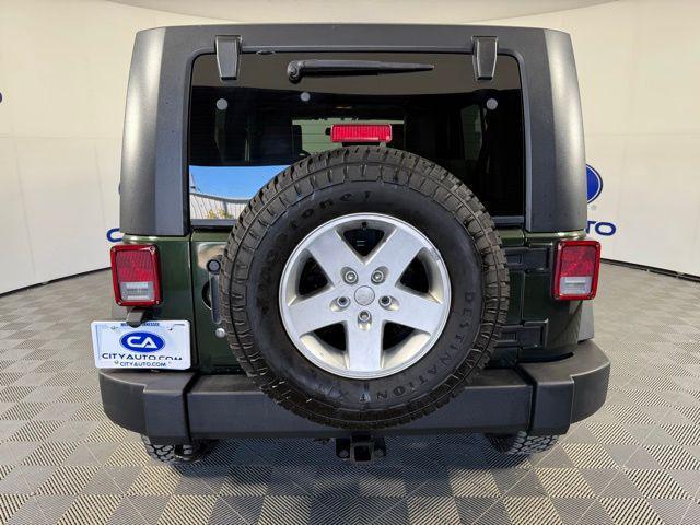 used 2010 Jeep Wrangler Unlimited car, priced at $17,675