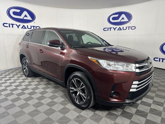 used 2019 Toyota Highlander car, priced at $25,900