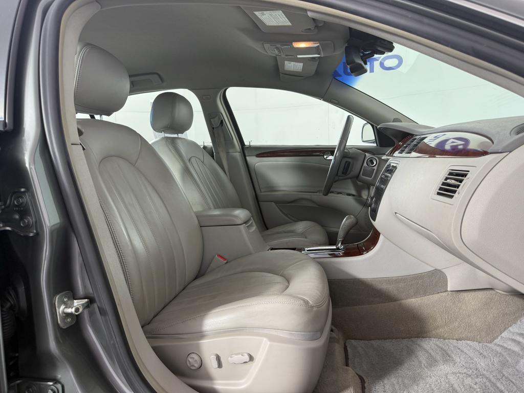 used 2007 Buick Lucerne car, priced at $8,990