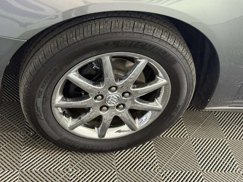 used 2007 Buick Lucerne car, priced at $8,990
