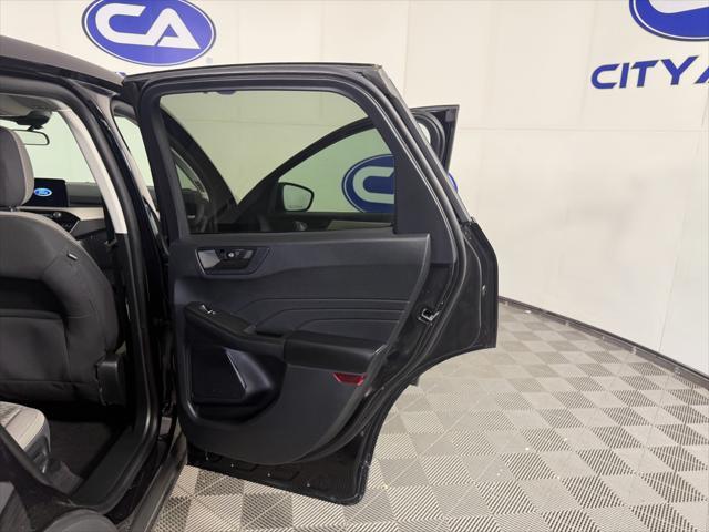 used 2022 Ford Escape car, priced at $20,000