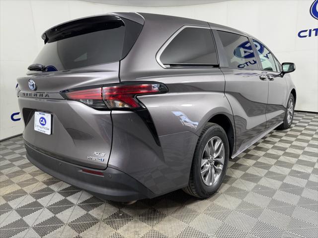 used 2022 Toyota Sienna car, priced at $35,800