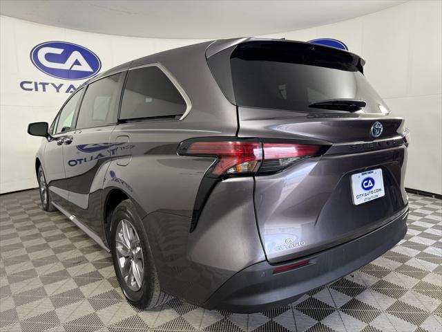 used 2022 Toyota Sienna car, priced at $35,800